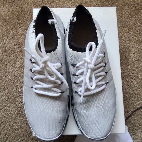 SOLD Maison Margiela Cracked Sneakers - Picture 2 of 7
